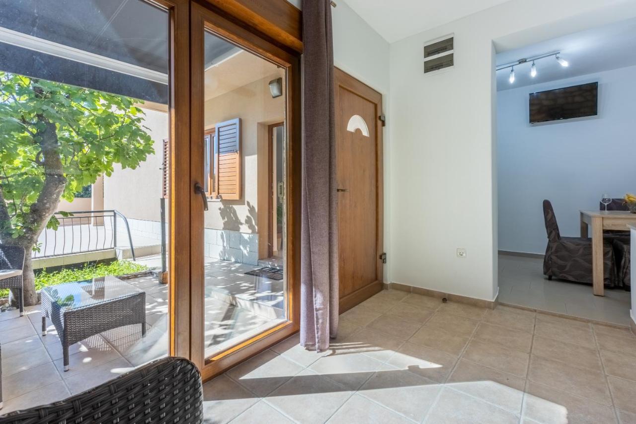 Apartmani Anita Драмал Екстериор снимка
