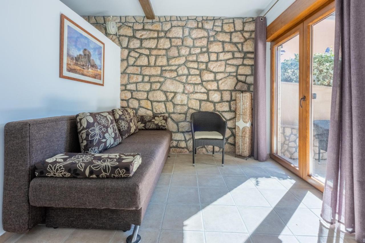 Apartmani Anita Драмал Екстериор снимка