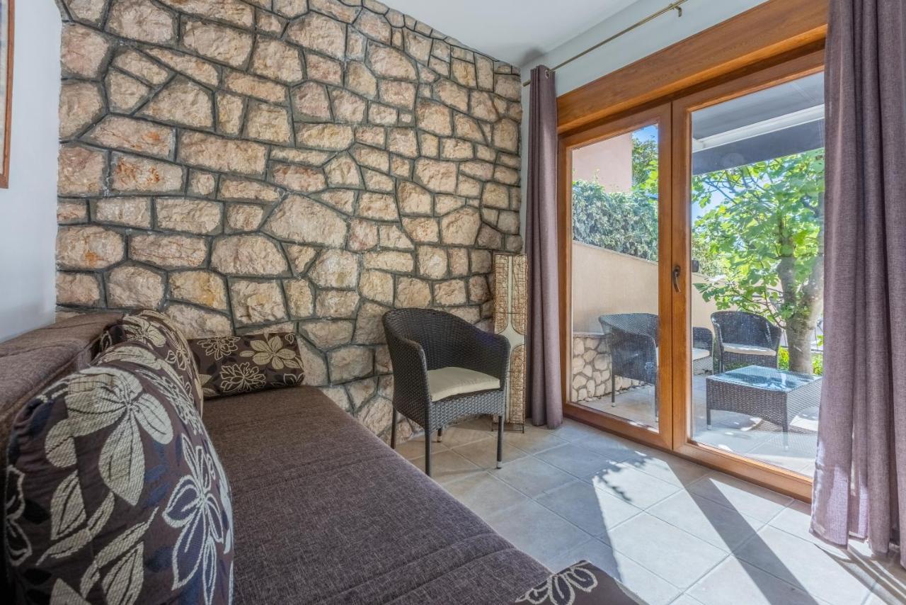 Apartmani Anita Драмал Екстериор снимка