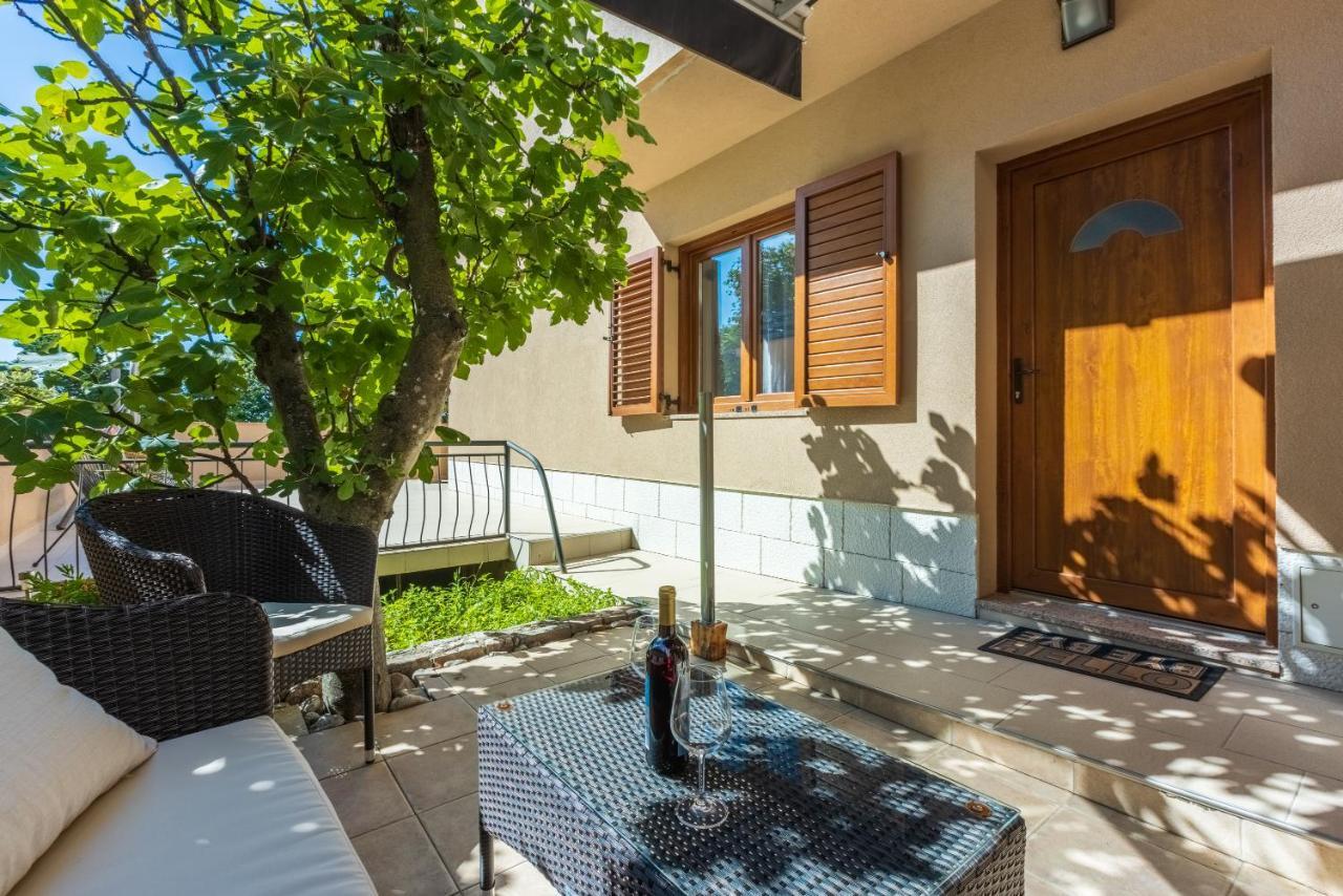 Apartmani Anita Драмал Екстериор снимка